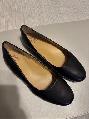12 WW Naturalizer Maxwell Black Leather Ballet